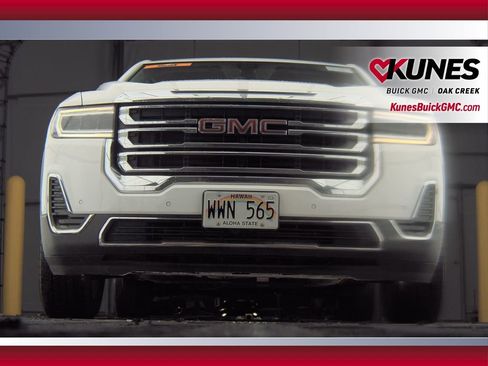 Used 2023 GMC Acadia SLE image 4