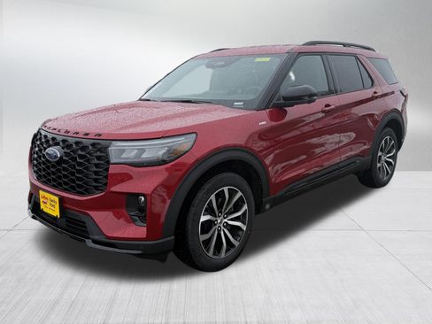 New 2026 Ford Explorer ST-Line AWD/4WD image 2