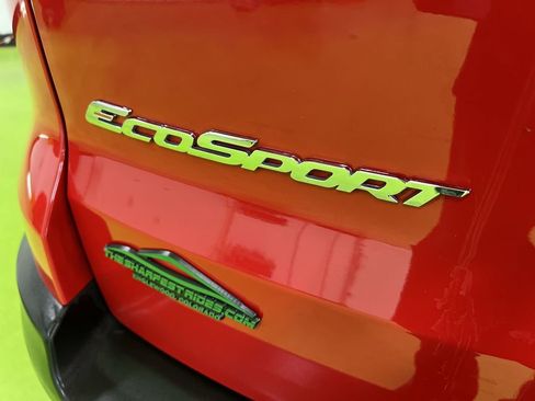Used 2018 Ford EcoSport SE FWD image 12