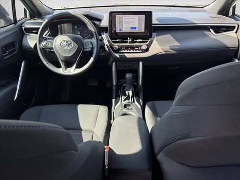 Used 2024 Toyota Corolla Cross AWD Hybrid image 23