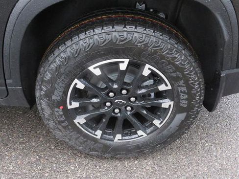 New 2026 Chevrolet Traverse Z71 w/ Enhanced Driving Package image 9