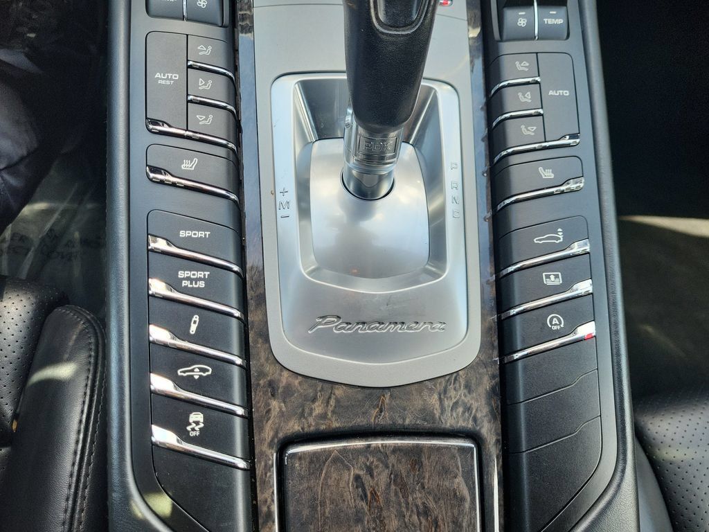 Used 2012 Porsche Panamera 4S image 22