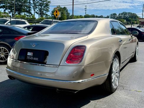 Used 2016 Bentley Mulsanne RWD image 9
