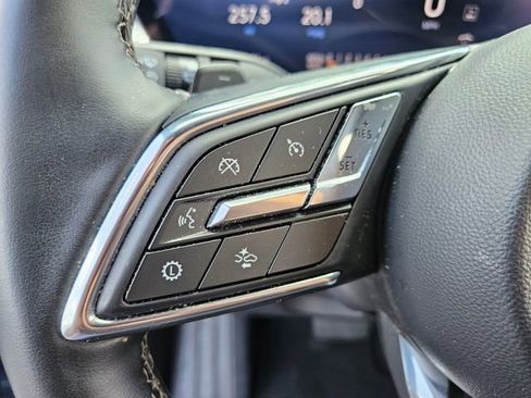 Used 2025 Buick Enclave Preferred FWD image 27