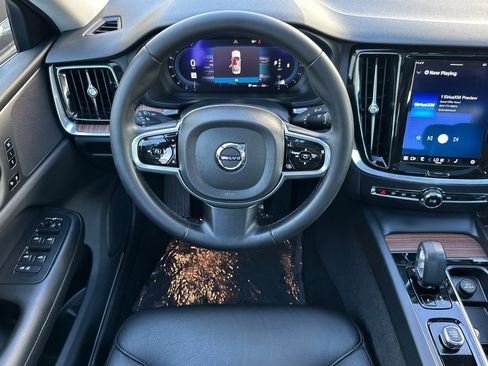 Certified 2023 Volvo S60 B5 Plus w/ Climate Package image 16