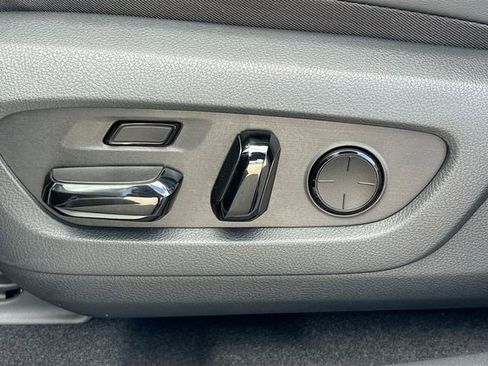 New 2026 Lexus RX 450h AWD image 26