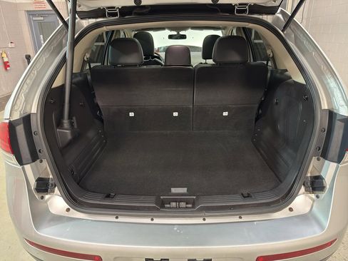 Used 2012 Lincoln MKX AWD image 31