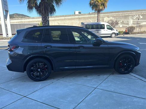 Used 2023 BMW X3 M40i w/ Premium Package image 5