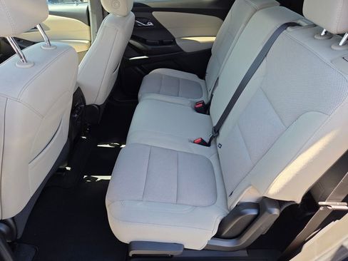 Used 2023 Chevrolet Traverse LS w/ Midnight/Sport Edition image 11