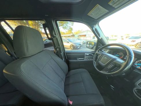 Used 2017 Ford Expedition EL XLT image 28