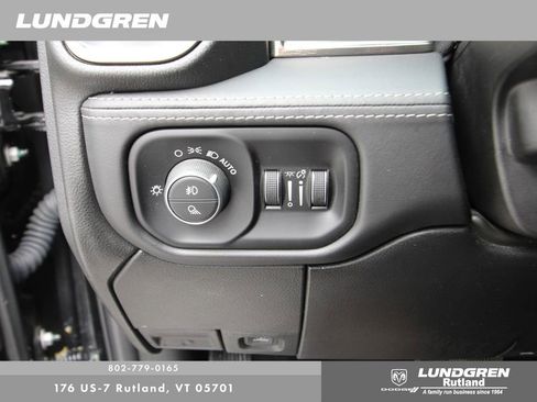 Used 2021 RAM 2500 Limited AWD/4WD image 15