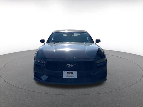 Used 2024 Ford Mustang Premium image 4