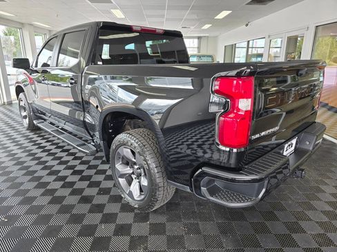 Used 2022 Chevrolet Silverado 1500 RST AWD/4WD image 5