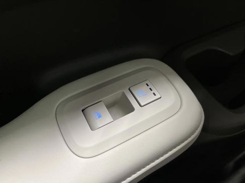 Used 2024 Hyundai Santa Fe Calligraphy image 35