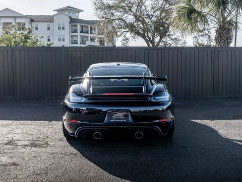 Used 2024 Porsche 718 Cayman GT4 RS image 5