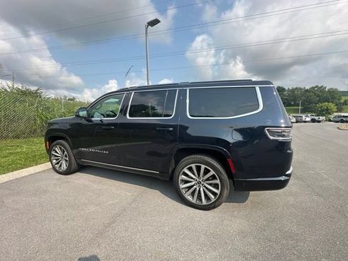 Used 2025 Jeep Grand Wagoneer 4WD image 34