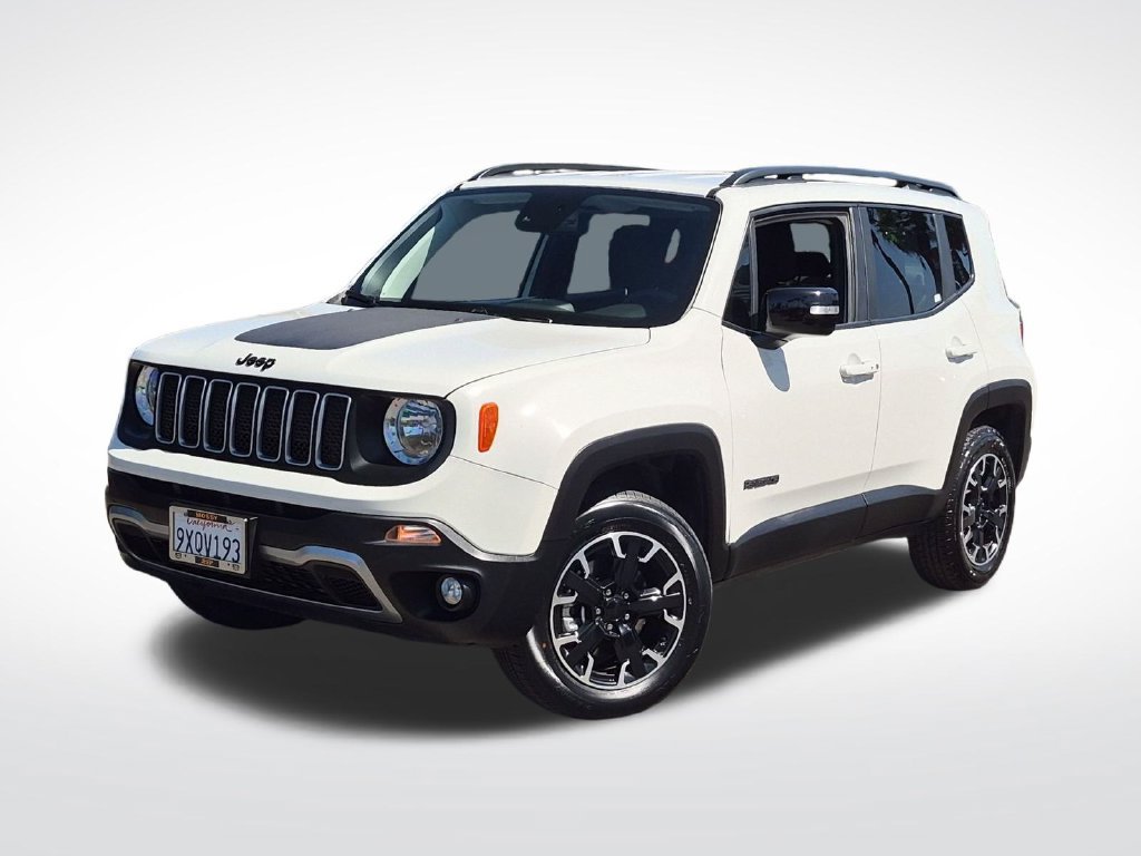 Used 2023 Jeep Renegade Latitude AWD/4WD image 1