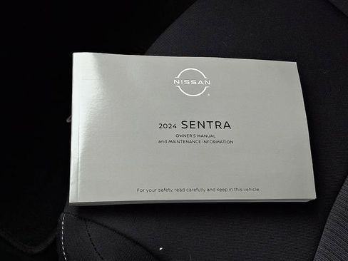 Used 2024 Nissan Sentra SV w/ Lighting Package image 25