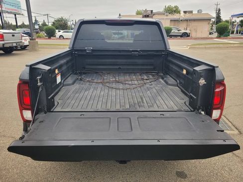 Used 2017 Honda Ridgeline RTL image 11