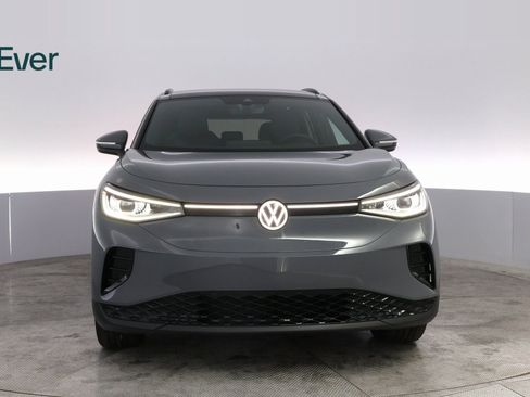 Used 2024 Volkswagen ID.4 S image 3