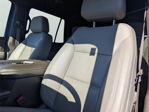 Used 2024 Chevrolet Tahoe LT image 11