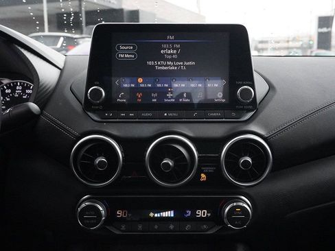 Used 2020 Nissan Sentra SV image 32