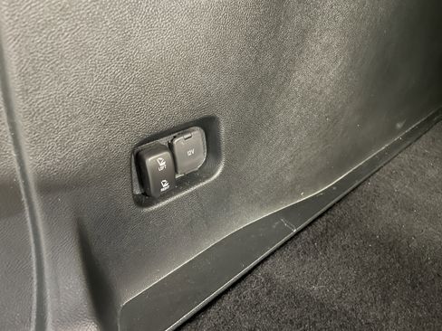 Used 2023 Ford Edge ST-Line image 27