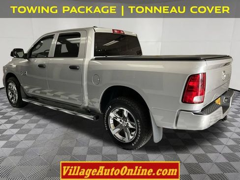 Used 2016 RAM 1500 Express AWD/4WD image 2