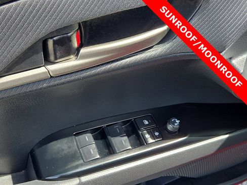 Used 2025 Toyota Camry SE w/ Convenience Package FWD image 13
