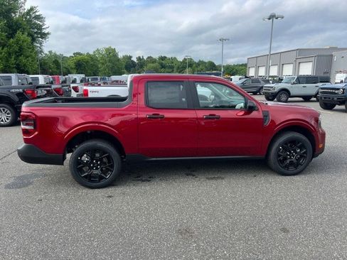 New 2025 Ford Maverick XLT w/ XLT Luxury Package image 6