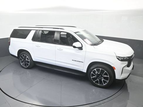 Used 2024 Chevrolet Suburban RST RWD image 59