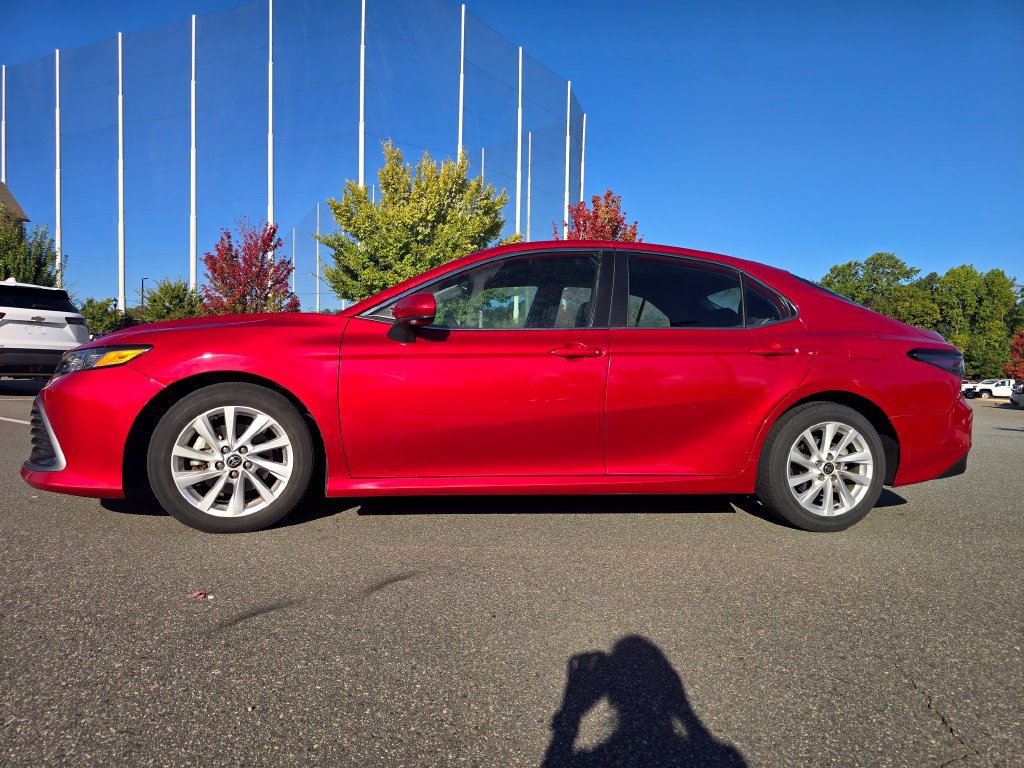 Used 2023 Toyota Camry LE FWD image 26