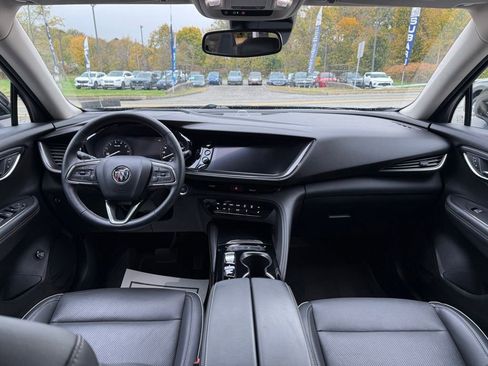 Used 2023 Buick Envision Essence image 11