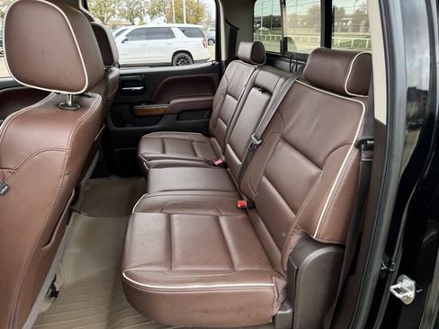 Used 2016 Chevrolet Silverado 2500 High Country w/ Duramax Plus Package image 28