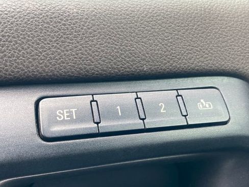 Used 2014 GMC Sierra 1500 SLT w/ SLT Preferred Package image 23