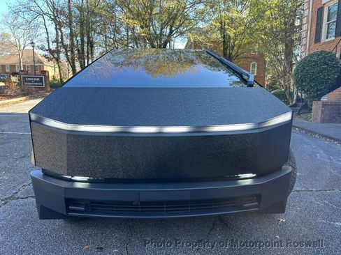 Used 2024 Tesla Cybertruck AWD Crew Cab image 6
