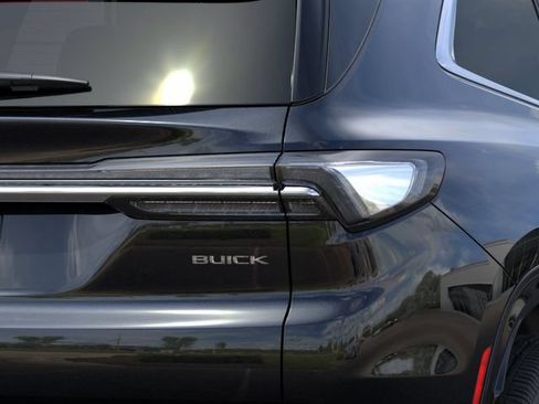 New 2026 Buick Enclave Avenir w/ Super Cruise Package FWD image 11