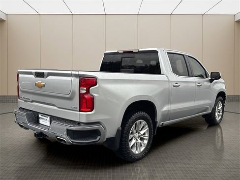 Used 2022 Chevrolet Silverado 1500 LTZ image 5