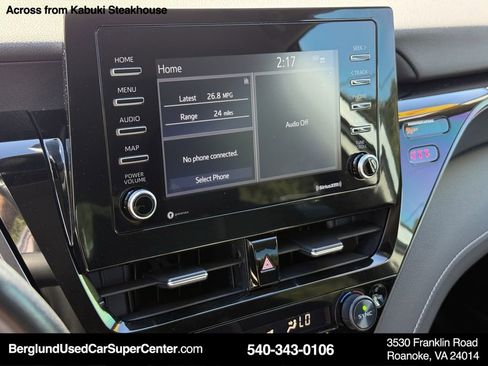 Used 2022 Toyota Camry SE image 20