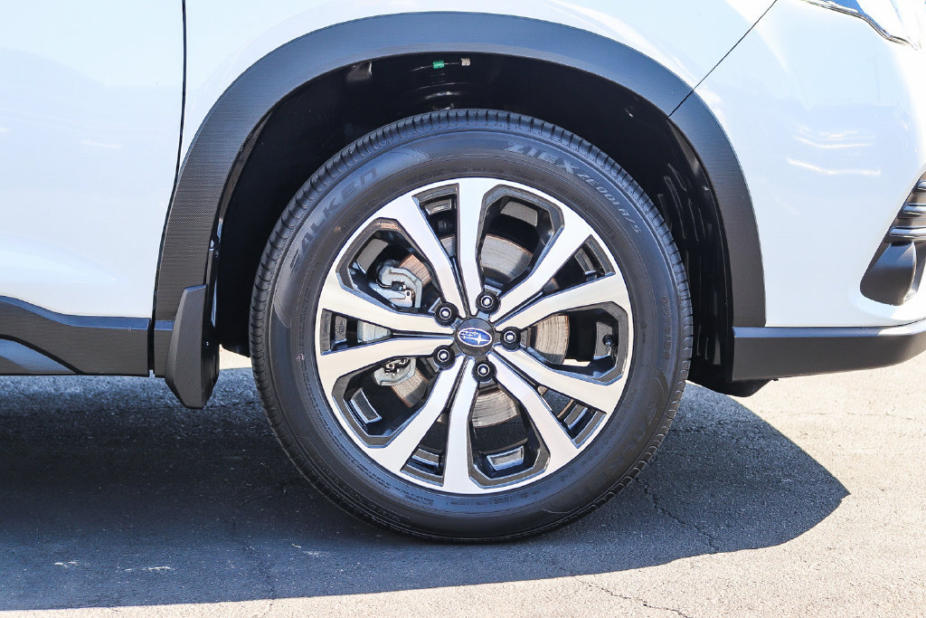 Certified 2023 Subaru Forester Limited AWD/4WD image 12