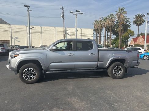 Used 2021 Toyota Tacoma TRD Sport w/ Technology Package image 6
