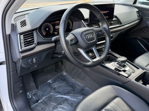 Used 2021 Audi Q5 2.0T Premium Plus w/ Premium Plus Package AWD/4WD image 4