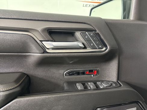 Used 2024 GMC Sierra 1500 AT4 w/ AT4 Premium Package image 9