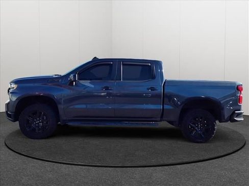 Used 2022 Chevrolet Silverado 1500 LT Trail Boss w/ LPO, Dark Essentials Package image 4