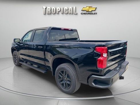 New 2026 Chevrolet Silverado 1500 Custom RWD image 3