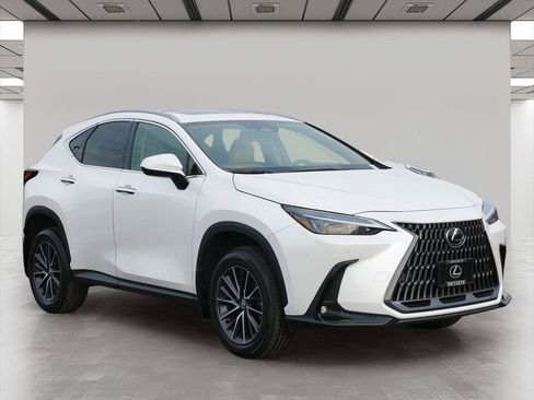 Used 2024 Lexus NX 250 FWD image 1