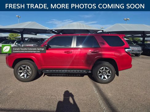 Used 2024 Toyota 4Runner TRD Off-Road Premium w/ Moonroof Package AWD/4WD image 5