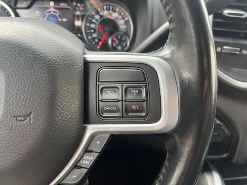 Used 2020 RAM 3500 Big Horn w/ Level 2 Equipment Group image 18