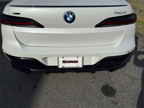 Certified 2026 BMW 750e xDrive 750e xDrive w/ Executive Package image 20