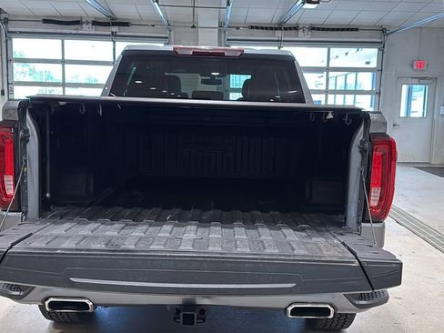 Used 2021 GMC Sierra 1500 AT4 AWD/4WD image 17